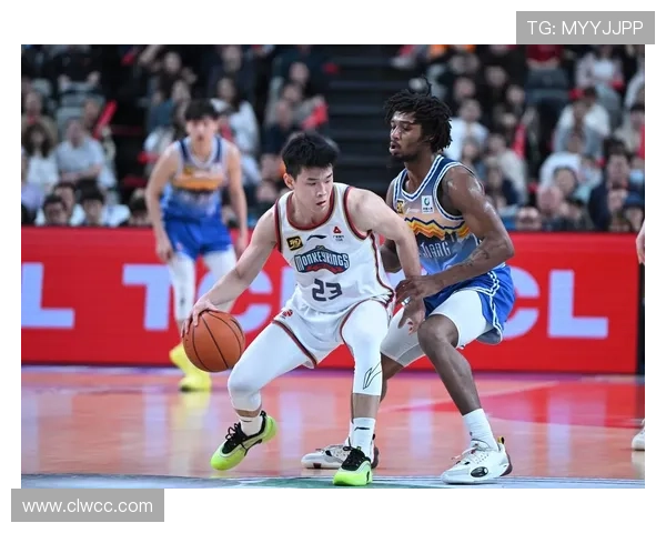 [CBA]深圳挑战新疆 力争季后赛席位.